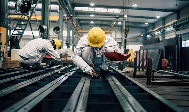 Demirci Eski Eşya Atımı